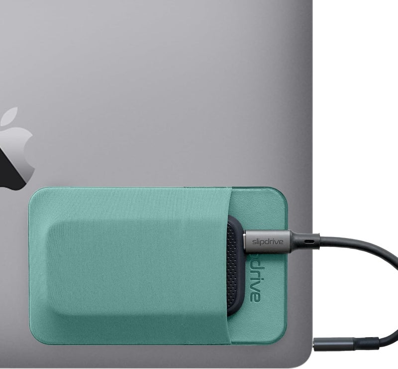 Slipdrive حافظة قرص صلب محمولة للكمبيوتر المحمول - قرص صلب SSD - لاصق قابل لإعادة الاستخدام - 5 بوصة × 3.2 بوصة - حقيبة حمل خارجية للقرص الصلب - حقيبة سفر (صغيرة، أزرق فاتح) - Image 1